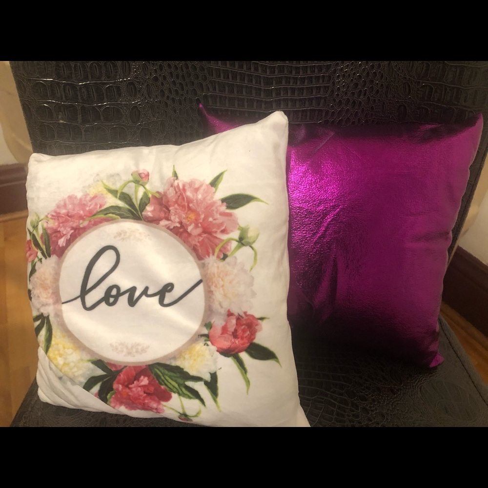 Decorative LOVE pillow set of 2
